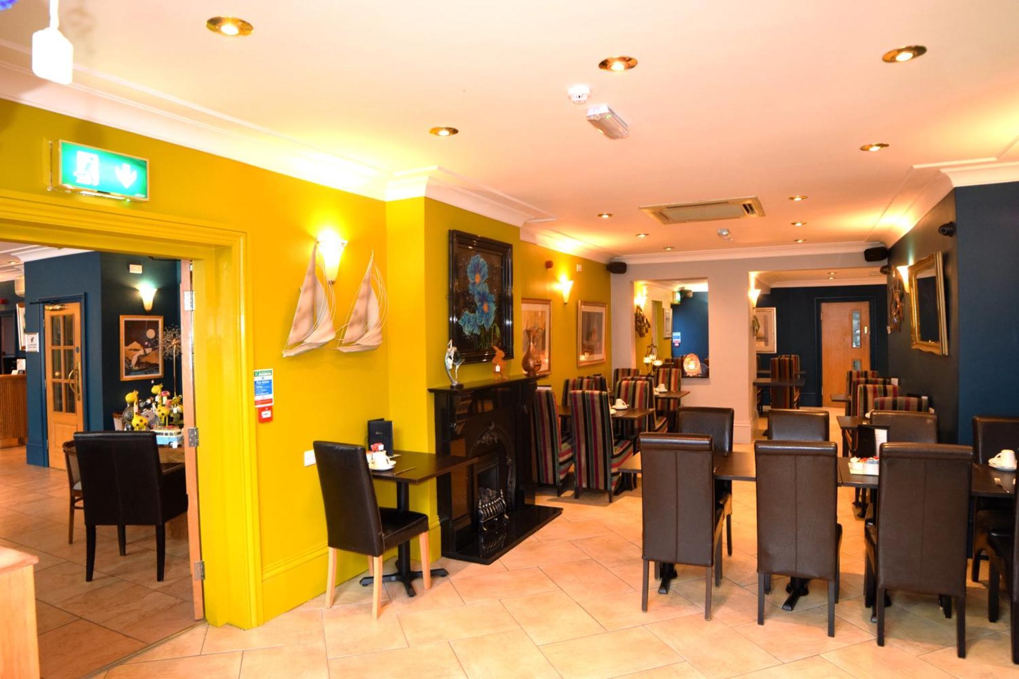 Dovedale And Restaurant Hotel Cleethorpes