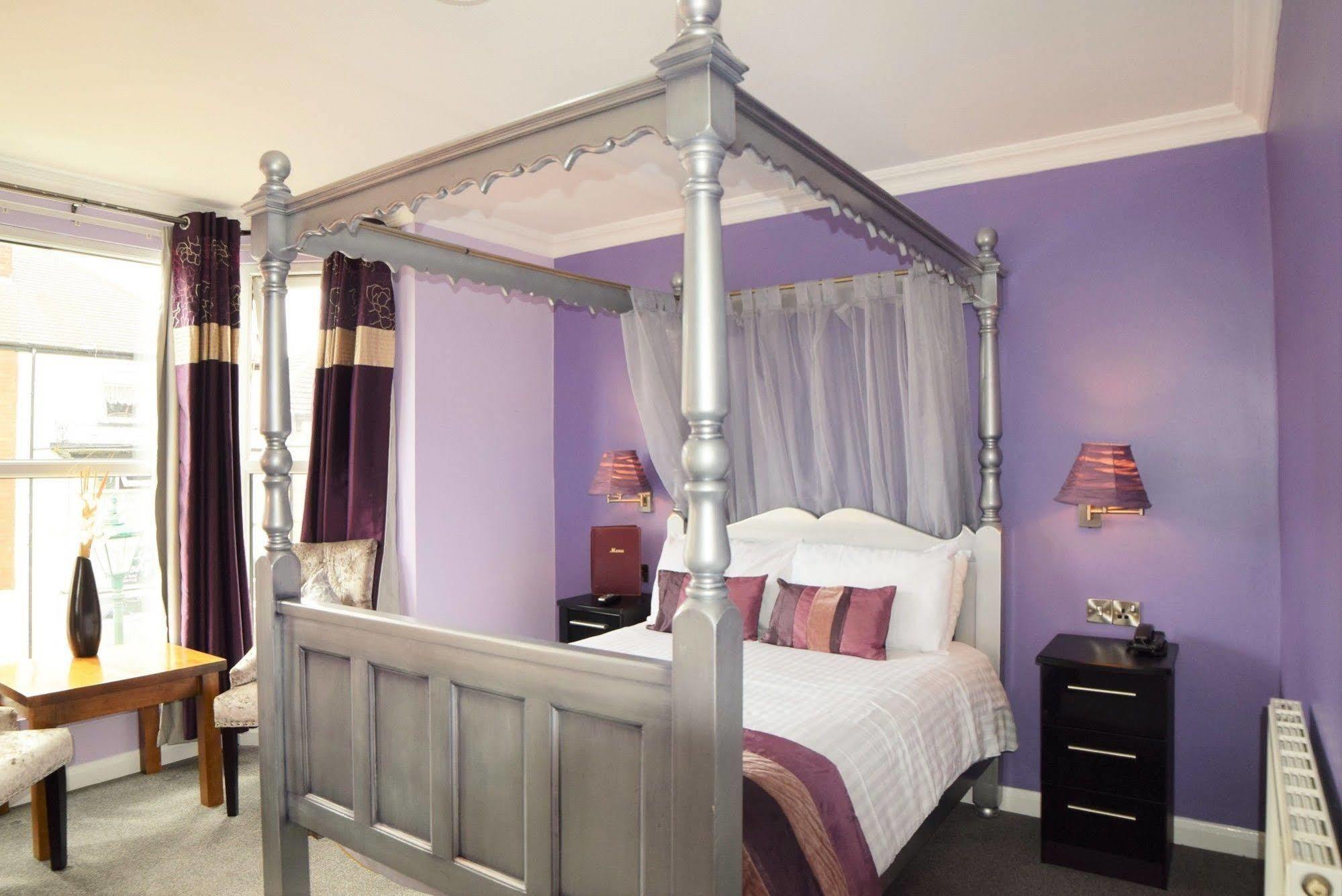 Dovedale And Restaurant Hotel Cleethorpes